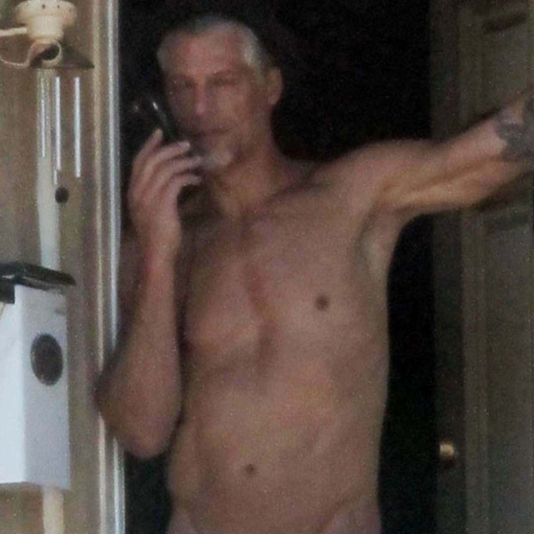 Sandra Bullock And Bryan Randall S Pals Are Reportedly Convinced